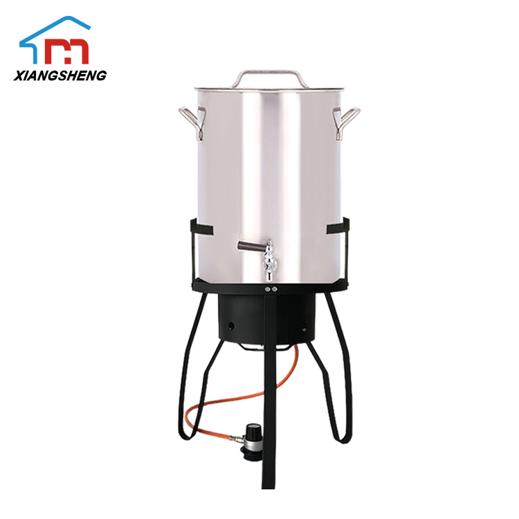 Stainless steel stock pot with gas stove burner