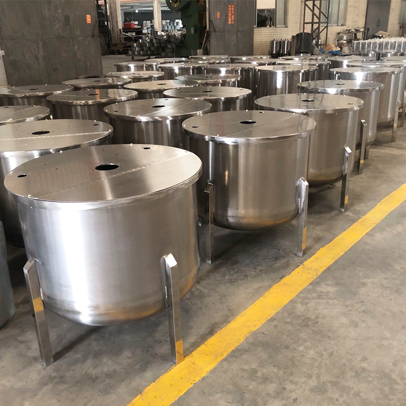 Stainless steel preparation, storage, string tank with feet